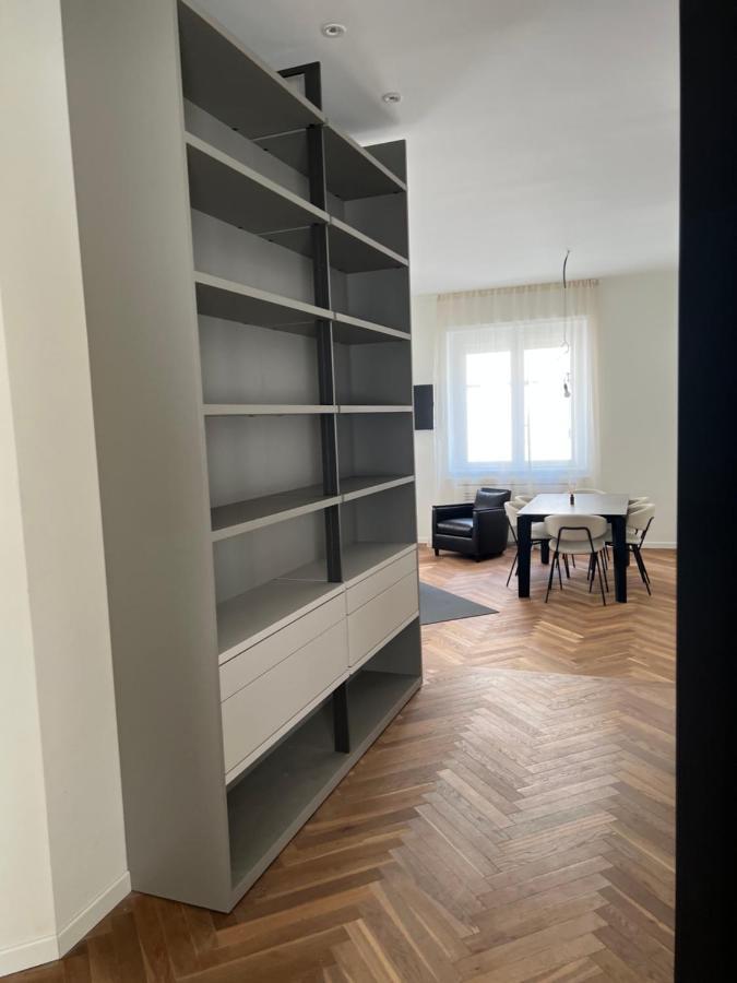 Milano: Bellissimo Appartamento In Pieno Centro Exterior photo